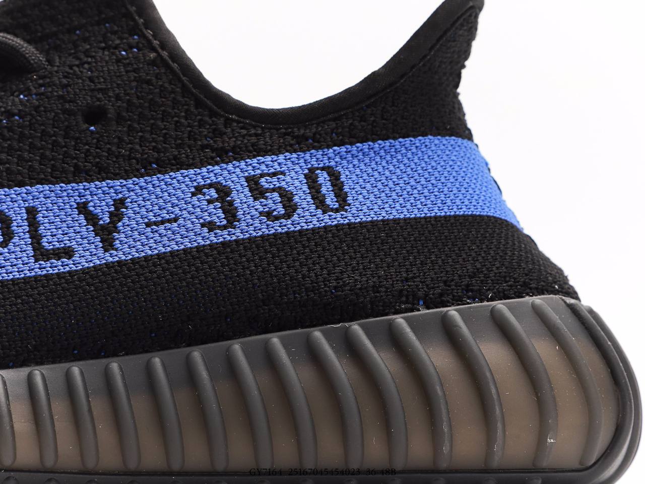 Adidas Yeezy Boost 350 V2Dazzling Blue "Black Blue"