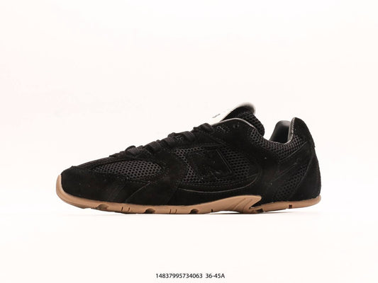 New Balance 530 SL Miu Miu Black