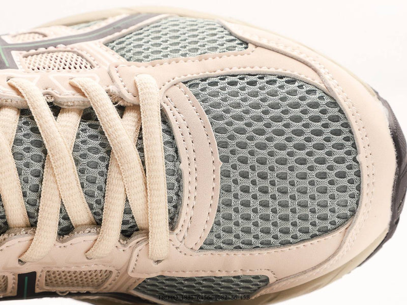 حذاء ASICS Gel-Contend 4
