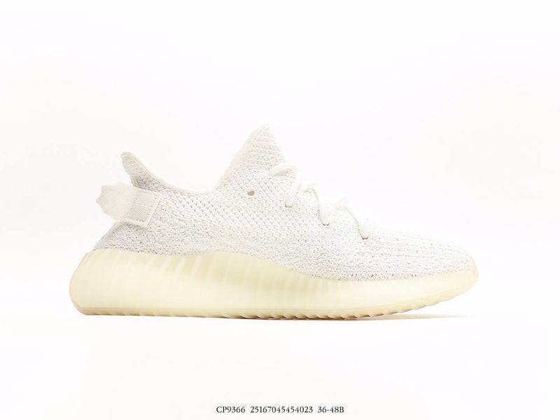 حذاء أديداس ييزي 350 بوست V2 أبيض