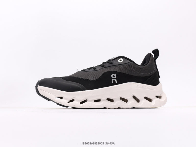 حذاء Loewe X Cloudtilt 2 أسود وأبيض